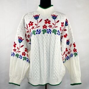 Vintage 80’s Knitmakers Mock Neck Cable-Knit White Floral Cottage Sweater